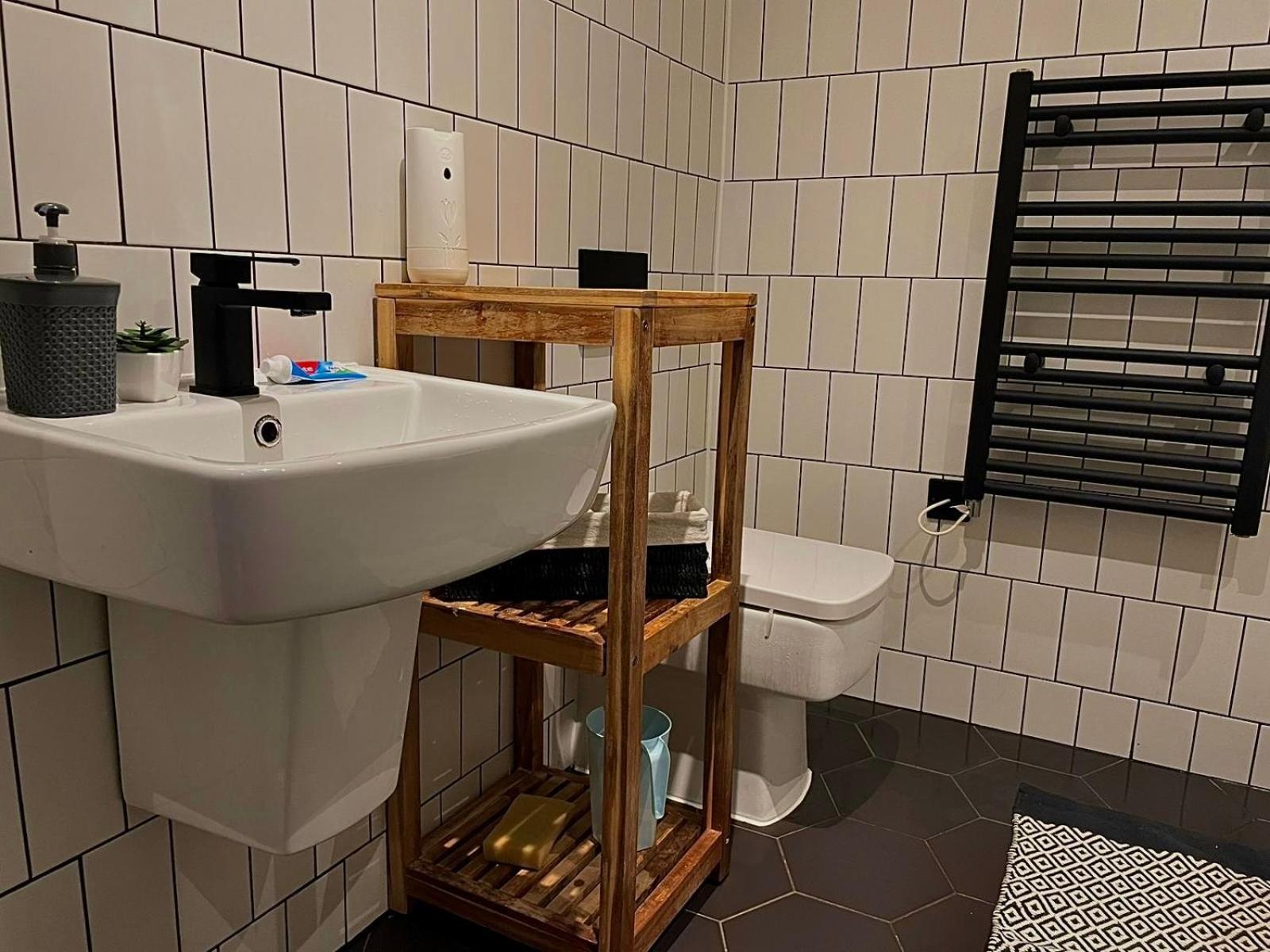 Artistic, Cozy, Stylish, Open Plan, City Centre 1Br Sheffield Kültér fotó